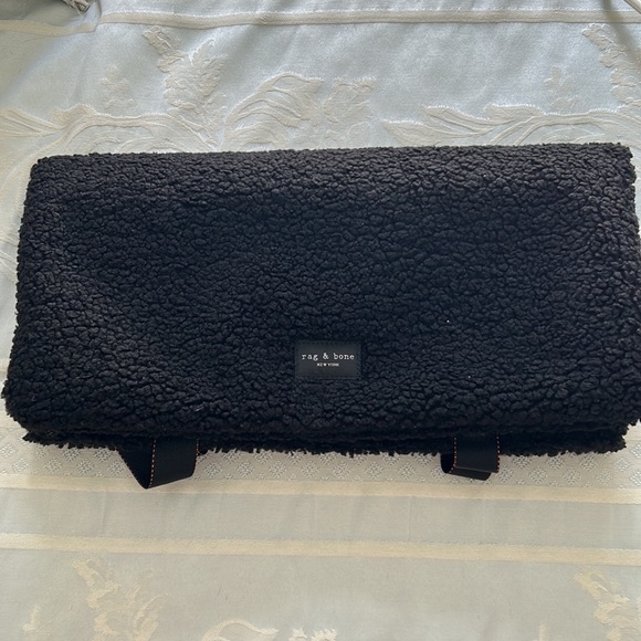 Rag & Bone- Addison Sherpa Tote - Picture 10 of 10